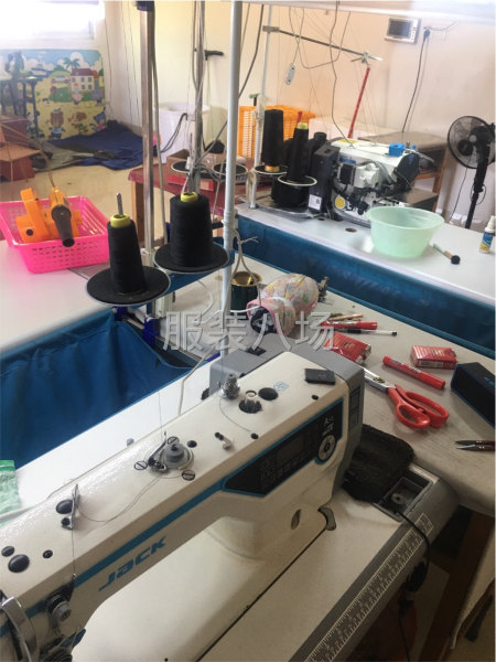 茄克，褲子都可以，有點質量的，跑量的不習慣，最好能長期合作的-第1張圖片