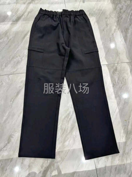 本人可以提供貨。提供工人，12個整件，10個流水，專業褲子工-第2張圖片