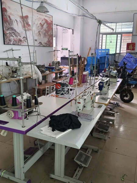 转让一个300方制衣厂，房租2800元压二个月。设备可零卖，-第1张图片