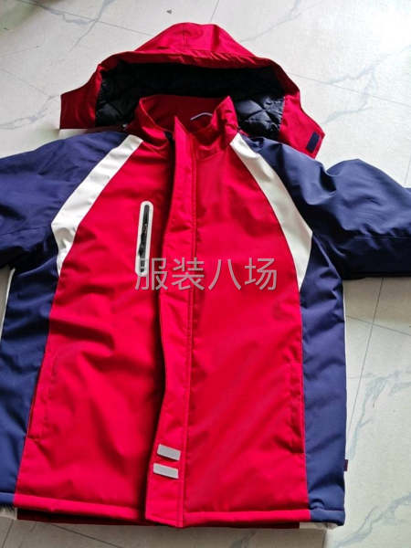 本廠常年生產(chǎn)校服棉衣沖鋒衣，現(xiàn)擴大生產(chǎn)誠招服裝車位工人多名-第4張圖片