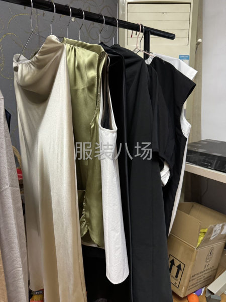 真丝的亚麻的材质，要求做工精细，配合度高。-第1张图片