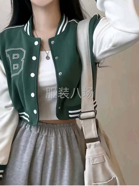 加绒拼色棒球服-第6张图片