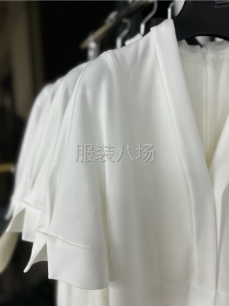 東維服裝承接樣衣精品加工-第2張圖片