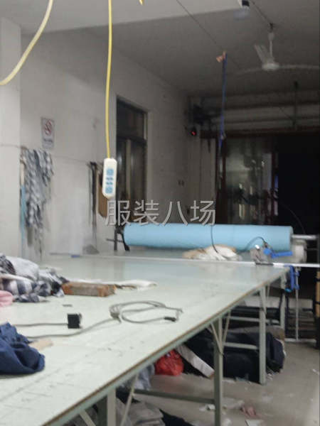 转转让民房服装加工厂可坐16一20人-第1张图片