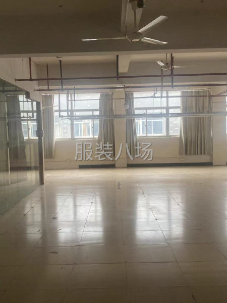 工业厂房办公室出租小面积干净整洁-第4张图片