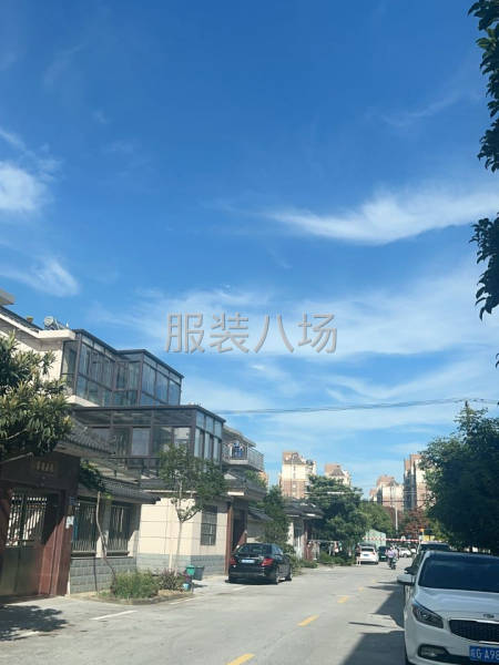 有长期熟练工10名，工作认真负责不挑款不挑衣服布料！-第1张图片