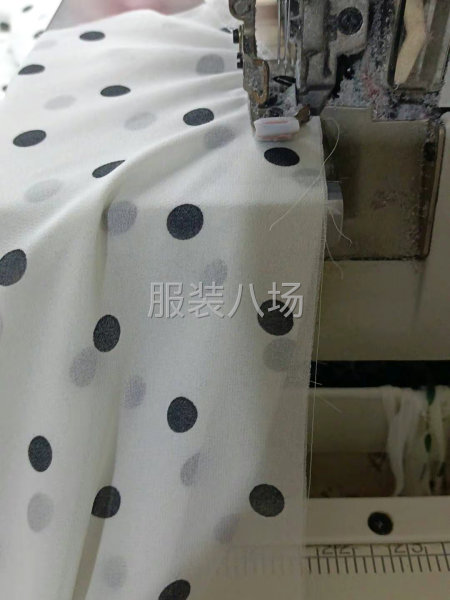 靠边找工作，防晒衣针织衬衫都可以-第1张图片