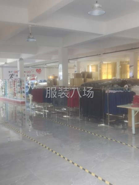 裁剪师傅一名-第2张图片