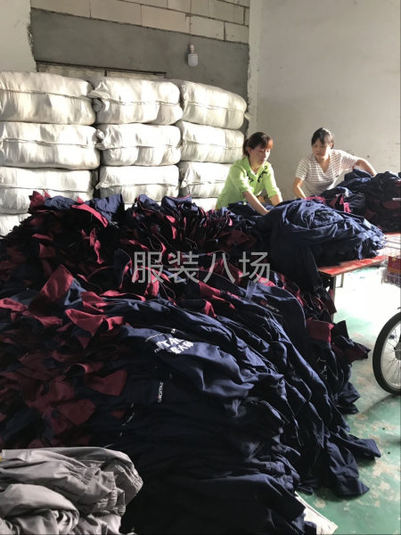 专业工作服，T恤，校服，棉衣，冲锋衣-第3张图片