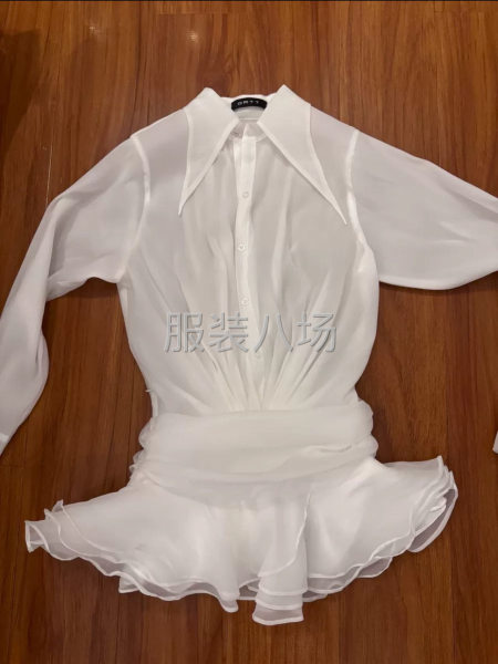 现金找包头尾整件工厂-第3张图片