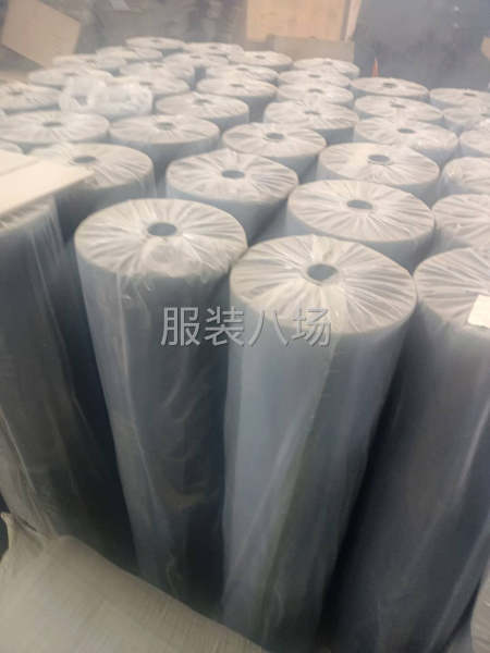 高价回收服装辅料，库存积压服装辅料-第8张图片