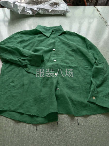 本厂包裁包做，从裁剪到成品，，诚寻长期合作档口，目前生产的衣-第2张图片