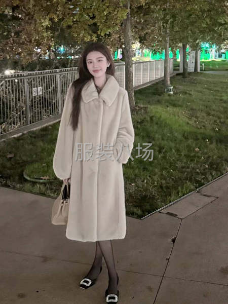 承接皮草衣服，毛领加工-第2张图片
