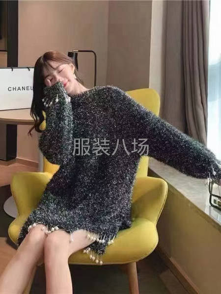 女装重工艺毛衣-第2张图片