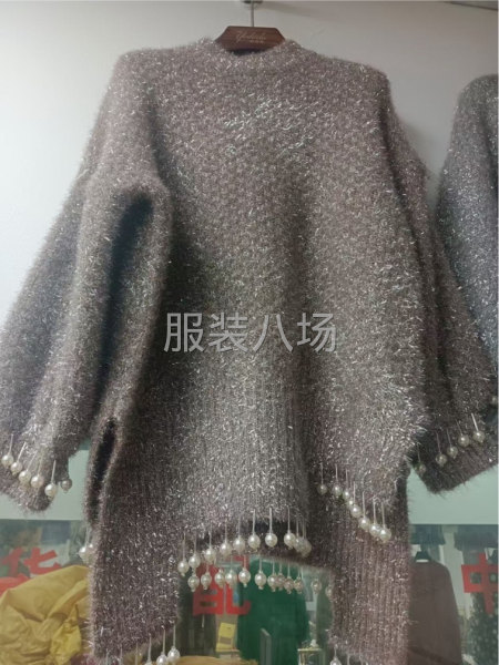 女装重工艺毛衣-第4张图片
