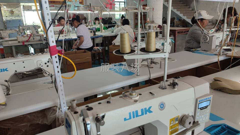 本厂在内地生产服装加工厂，承接，来料加工，裁片生产加-第2张图片