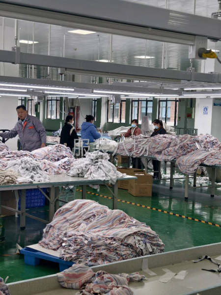 简单易学欢迎来上班-第1张图片