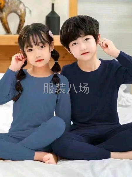 德绒童套装-第3张图片