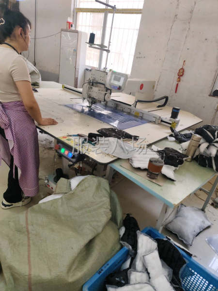 常年承接羽绒服-第1张图片