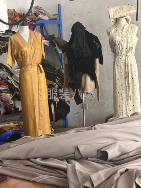 车工名族服-第1张图片