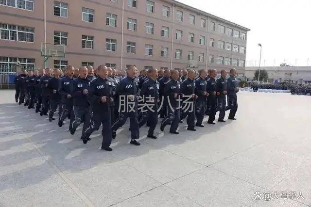 监狱，承接各种服装，急单 大单 可随时安排进场。-第1张图片