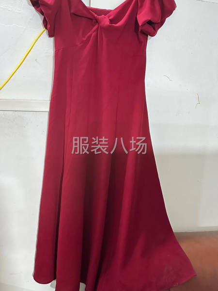 梭织连衣裙熟手成件车位多名-第2张图片