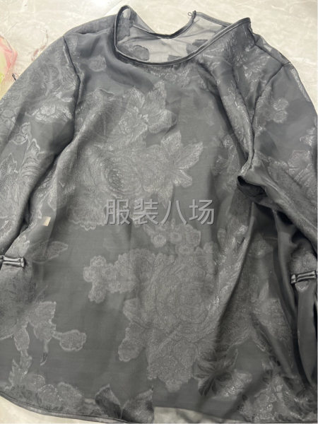简单小衫没有活的来-第1张图片