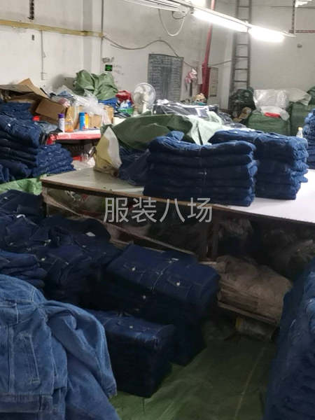 承接牛仔全品，專業做急單雜款，質量保證，牛仔褲，牛仔衣-第6張圖片