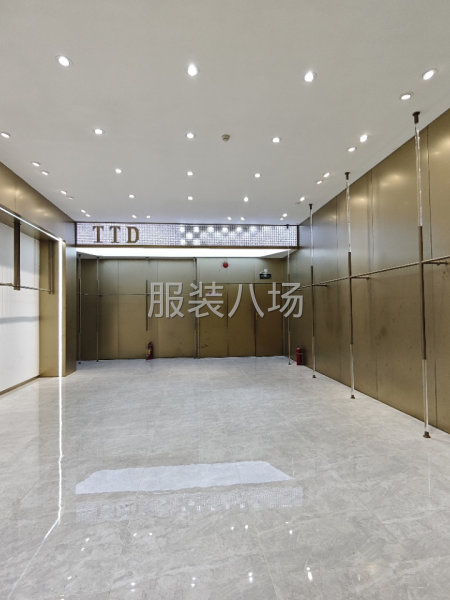 工业园园区490方服装公司退出-第6张图片