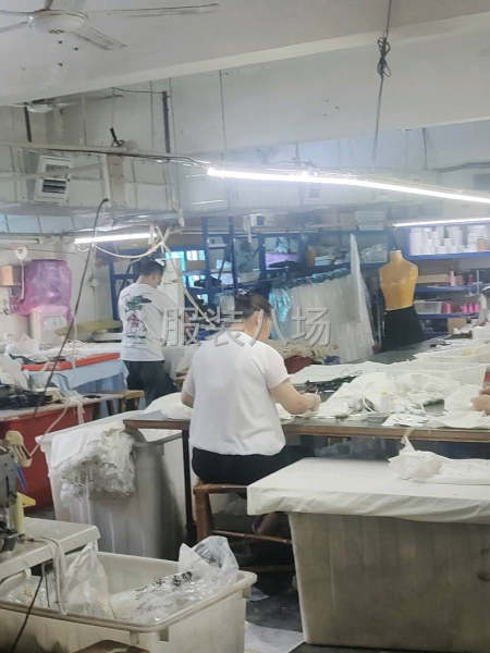 俊兰琦服装加工厂-第1张图片