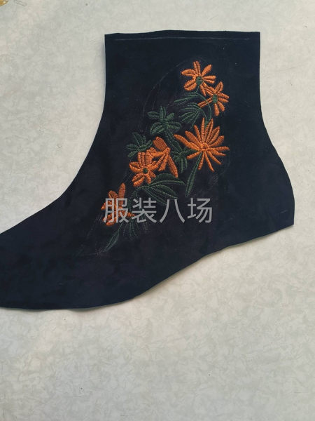 承接电脑绣花，激光切割，烫钻-第2张图片