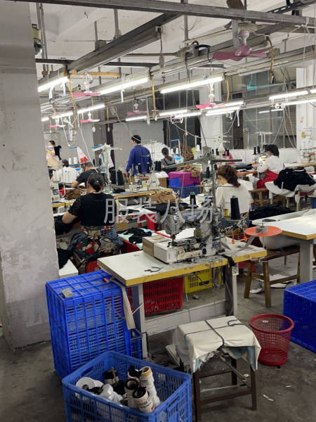 深圳工厂寻客户，诚接各种服装订单，出货快，价格公道-第1张图片