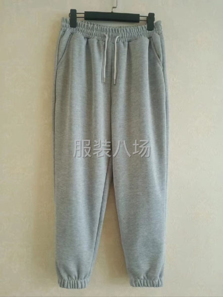 运动裤1800条，8元全清-第2张图片