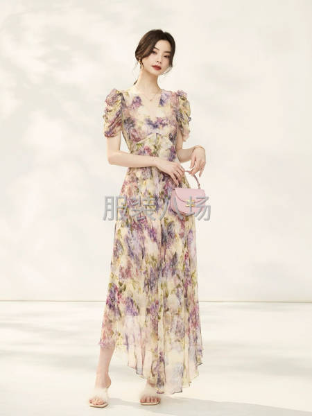 专业收购服饰库存-第3张图片