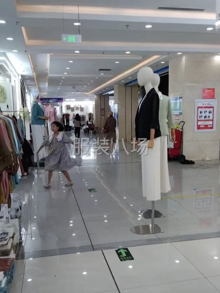 小万服饰承接加工-第2张图片