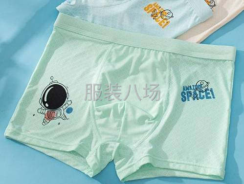 承接男士平脚裤成品，童裤成品，四针六安纶头，右刀头，棉，冰丝-第2张图片