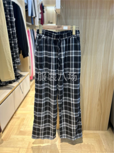货源充足，包吃包住，做女裤，常年不换款-第2张图片