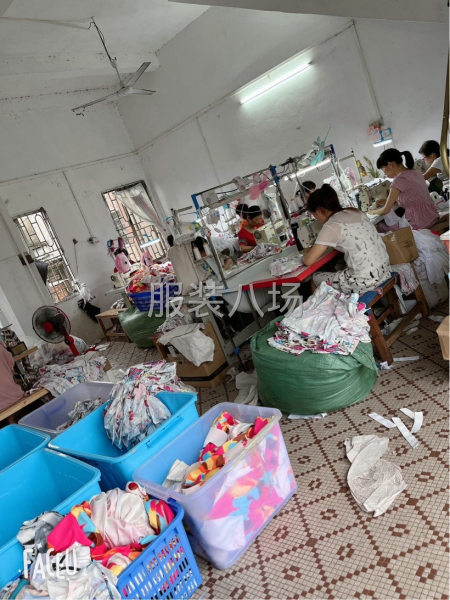 专业生产梳织女装连衣裙、裤子、短裙、上衣-第4张图片