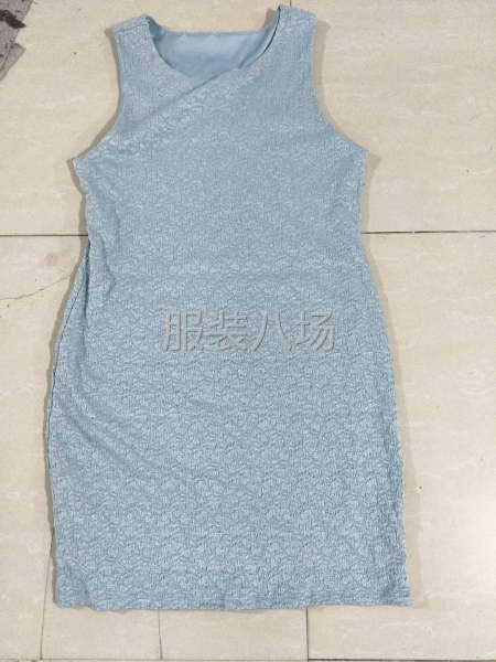 2000件针织连衣裙外发-第2张图片