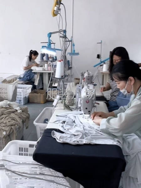 熟悉针织面料三十人工厂，接裁片加工-第1张图片