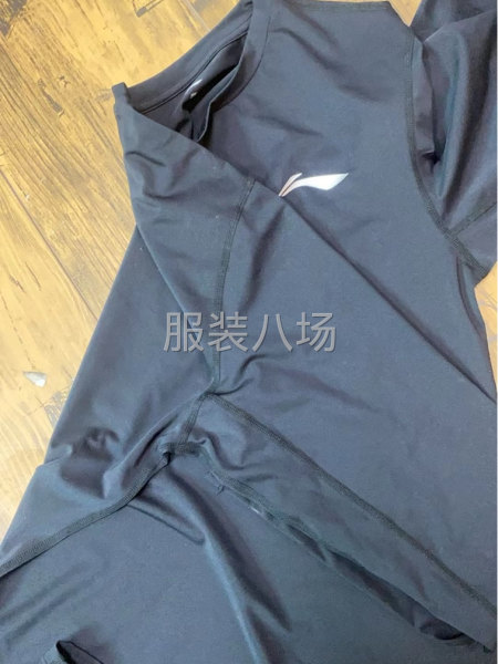 服装行业六年以上-第1张图片