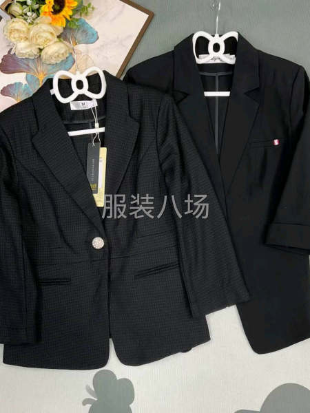 品牌女士西装-第3张图片