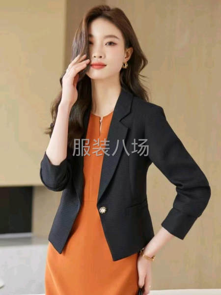 品牌女士西装-第5张图片