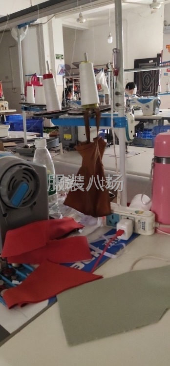 服装厂急转-第1张图片