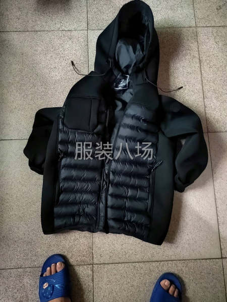 本厂常年做棉衣羽绒服夹克，货源稳定，月休三天，有空调，工资准-第4张图片
