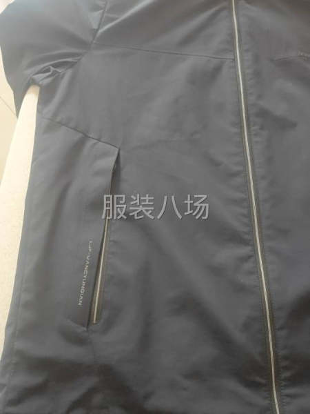 木加工厂现有工人三十多人，欢迎有半精品以上的男装女装-第2张图片