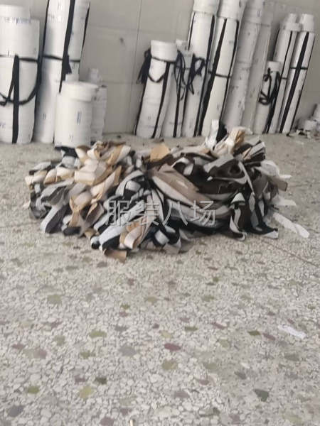 专业烫沾纸  做休闲裤和西裤的碎料、裤头，有需要联系价格优惠-第1张图片