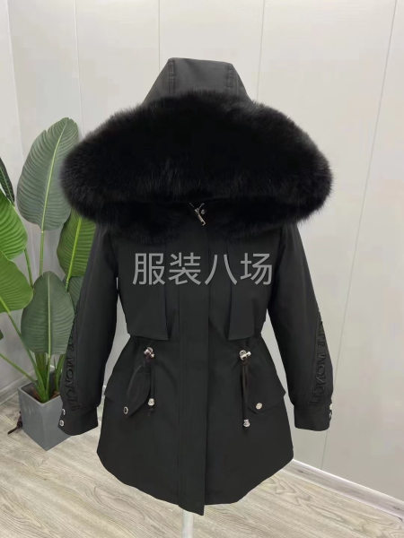 库存皮草派克服，2600件115元.能吃下的来-第2张图片