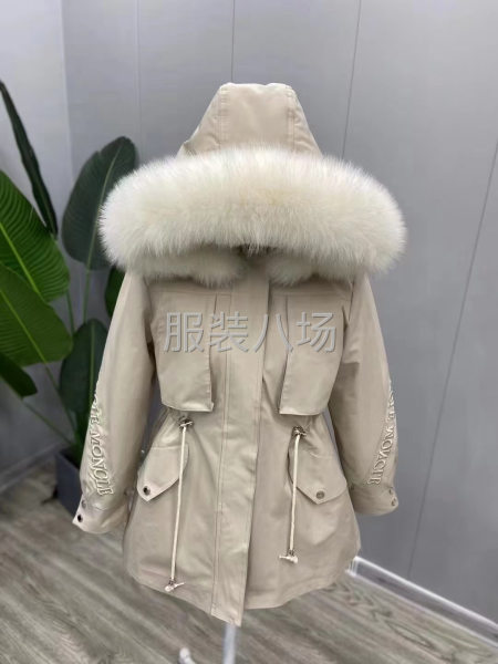 库存皮草派克服，2600件115元.能吃下的来-第3张图片