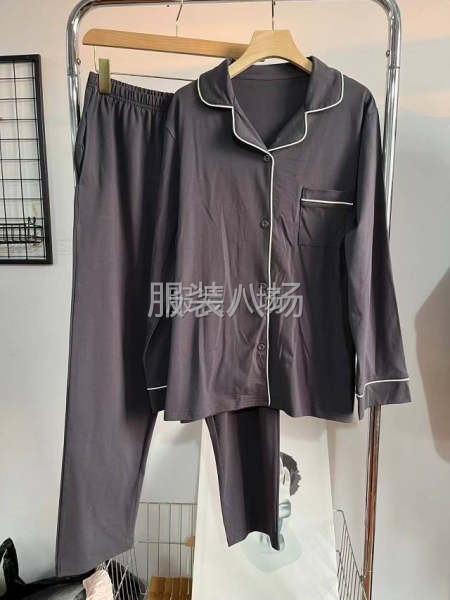 承接缝包缝，服装、箱包加工-第3张图片